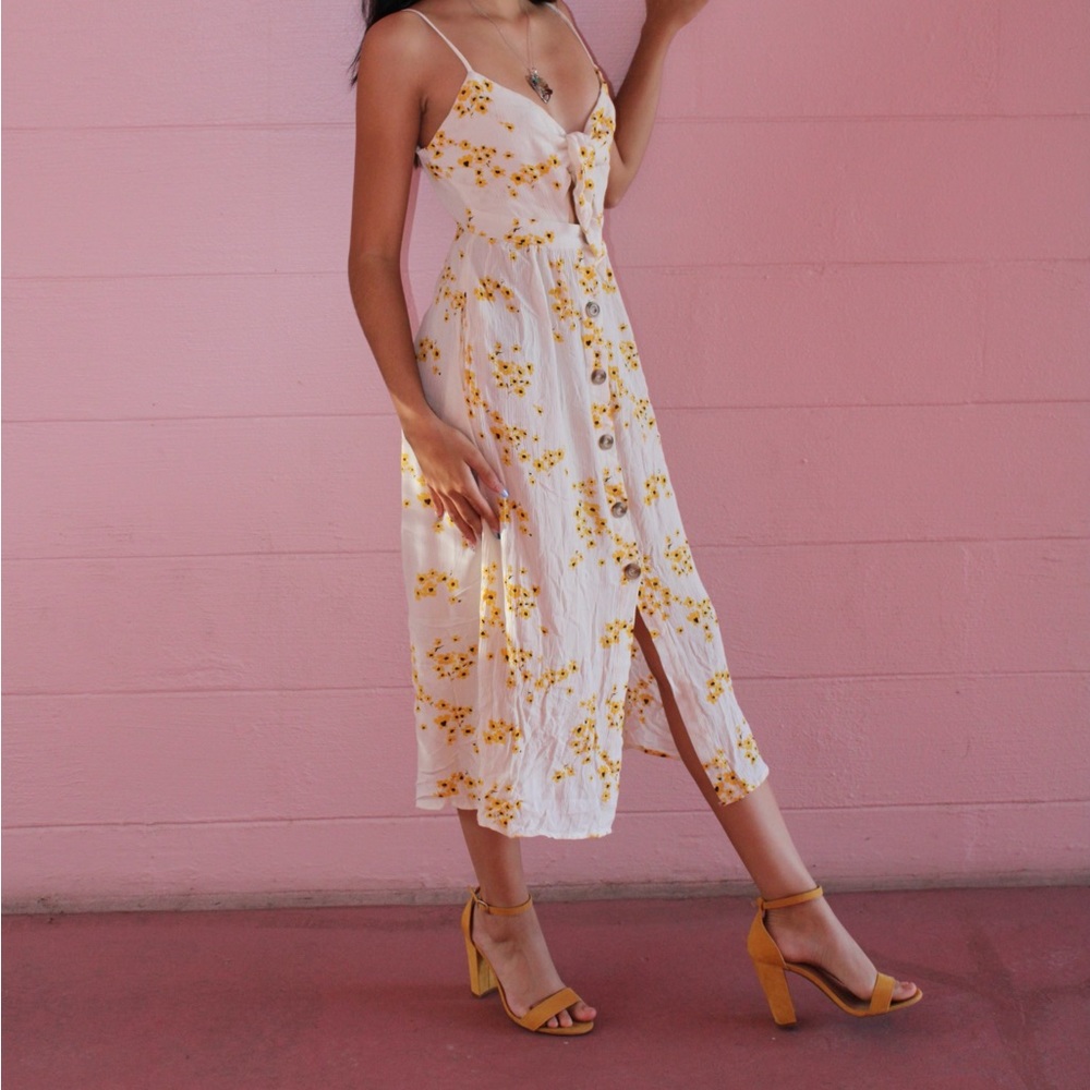 Extra small cream and yellow floral Mimi chica maxi dress